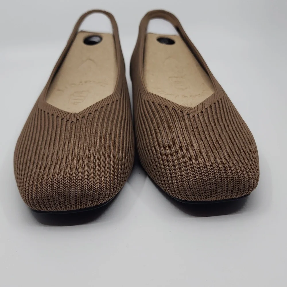 Vivaia Square Toe V- Cut Flats (Margo 2.0), 8.5 W, Espresso, New Without Box - Picture 4 of 7